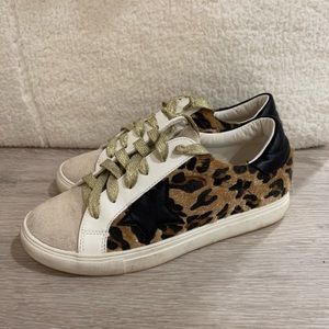 Leopard Star Sneakers